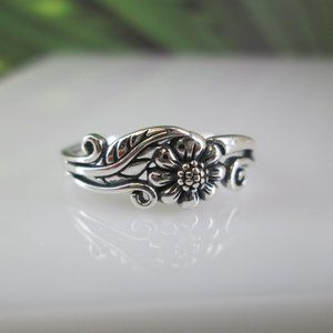Sterling Silver Dainty Sunflower Ring with Leaf,925 Flower Ring,Leaf Ring,925